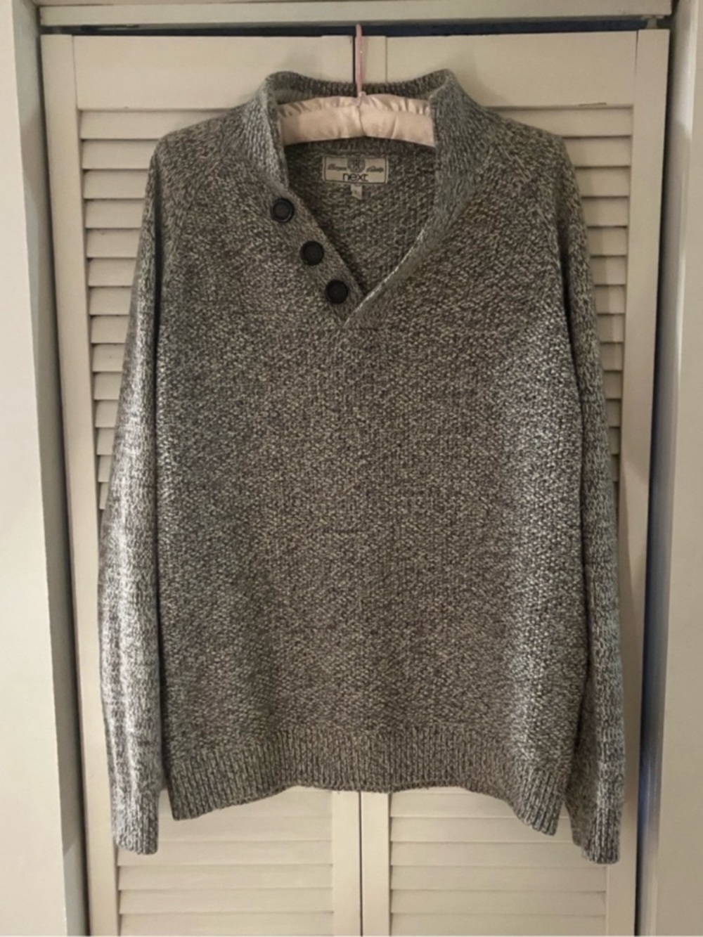 Next Purveyors of Quality Gray Funnel Neck Sweater Size Large